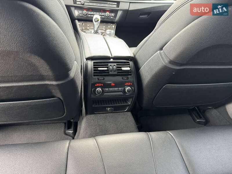 Седан BMW 5 Series 2015 в Ковеле