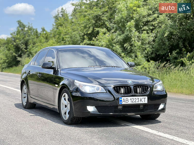 Седан BMW 5 Series 2007 в 