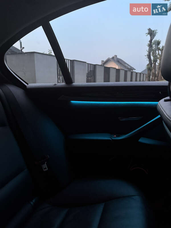 Седан BMW 5 Series 2014 в Луцьку