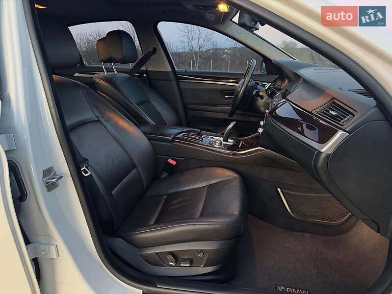 Седан BMW 5 Series 2013 в Львове