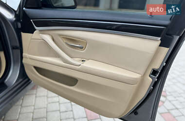 Седан BMW 5 Series 2012 в 