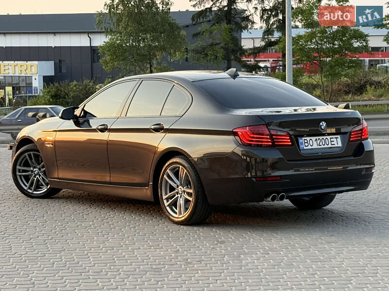 Седан BMW 5 Series 2015 в Тернополе