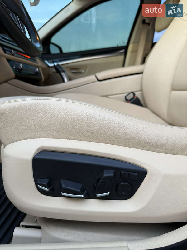 Седан BMW 5 Series 2015 в Тернополе