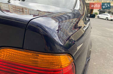 Седан BMW 5 Series 2003 в 