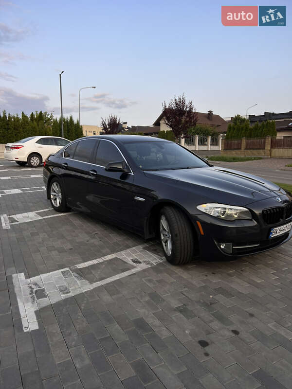 Седан BMW 5 Series 2012 в Рівному фото 2 Седан BMW 5 Series 2012 в Рівному