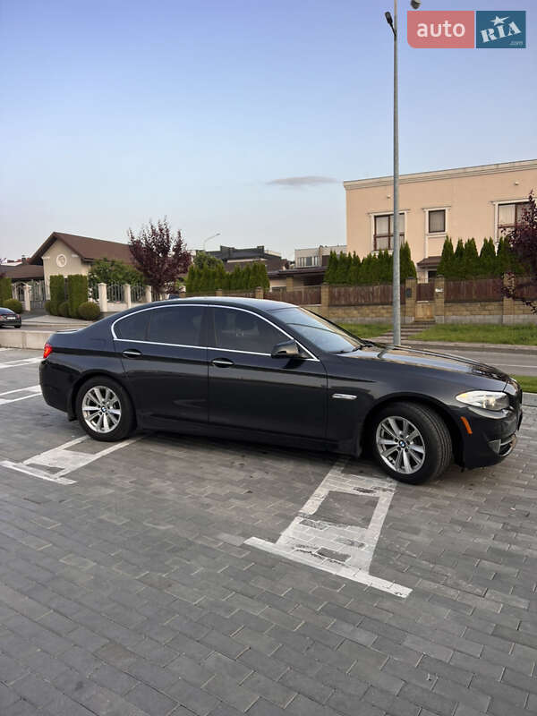 Седан BMW 5 Series 2012 в Рівному фото 4 Седан BMW 5 Series 2012 в Рівному