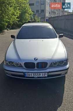 Седан BMW 5 Series 1999 в Одессе