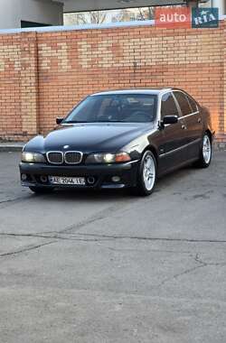 Седан BMW 5 Series 1997 в Кривом Роге