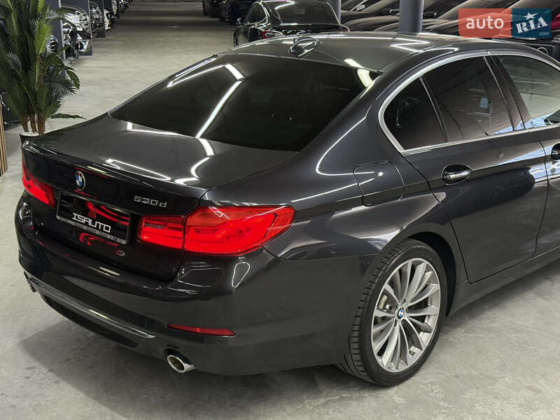 Седан BMW 5 Series 2017 в Одесі фото 15 Седан BMW 5 Series 2017 в Одесі