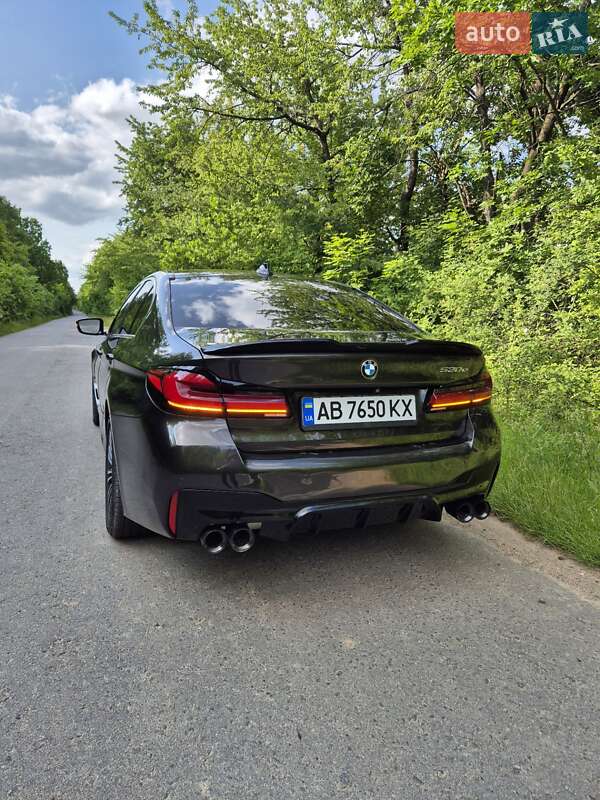 Седан BMW 5 Series 2018 в Шаргороде