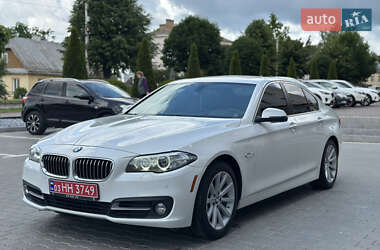 Седан BMW 5 Series 2015 в Дубні