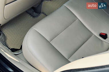 Седан BMW 5 Series 2014 в 