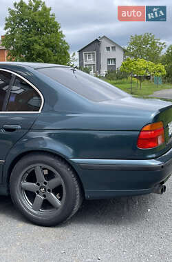 Седан BMW 5 Series 1997 в 