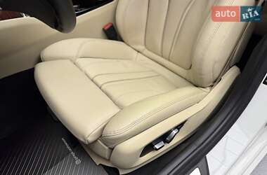 Седан BMW 5 Series 2018 в 