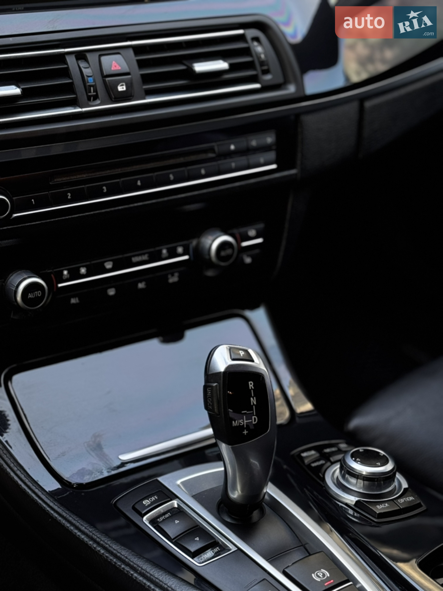 2013 BMW 5er - мініатюра 14
