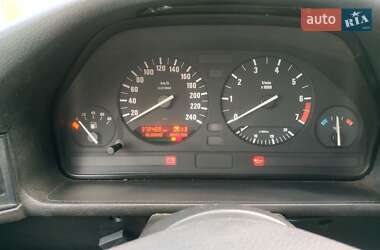 Седан BMW 5 Series 1992 в 