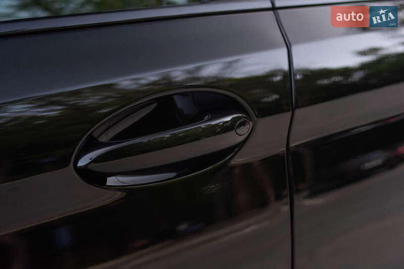 Седан BMW 5 Series 2019 в Ужгороді