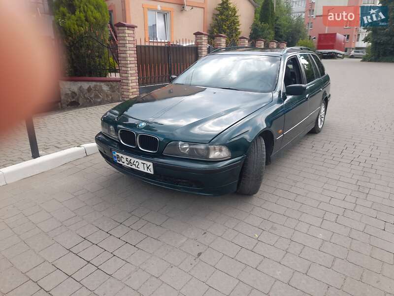 Універсал BMW 5 Series 2000 в Львові