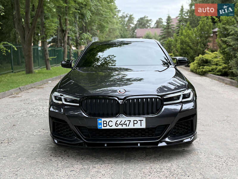 BMW 5 Series 2021
