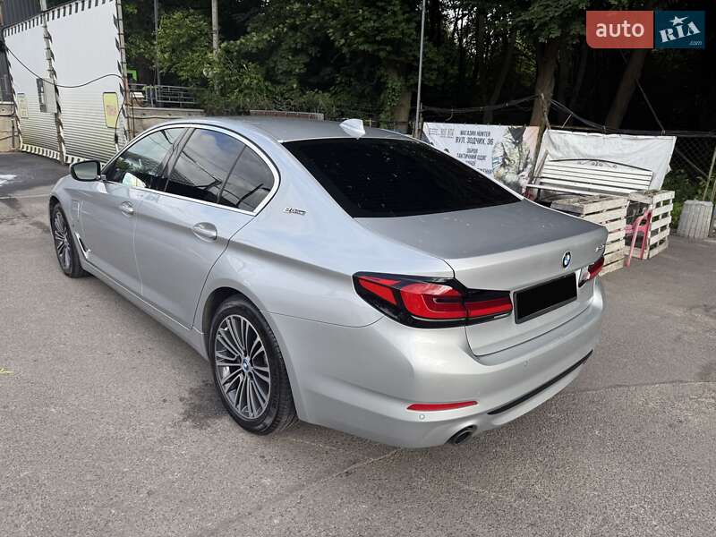 Седан BMW 5 Series 2018 в Вінниці