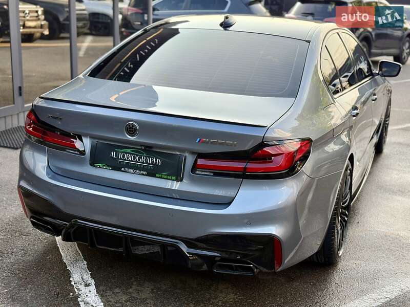 Седан BMW 5 Series 2017 в Киеве