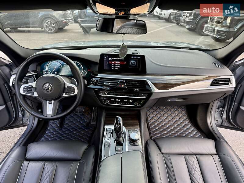 Седан BMW 5 Series 2017 в Киеве