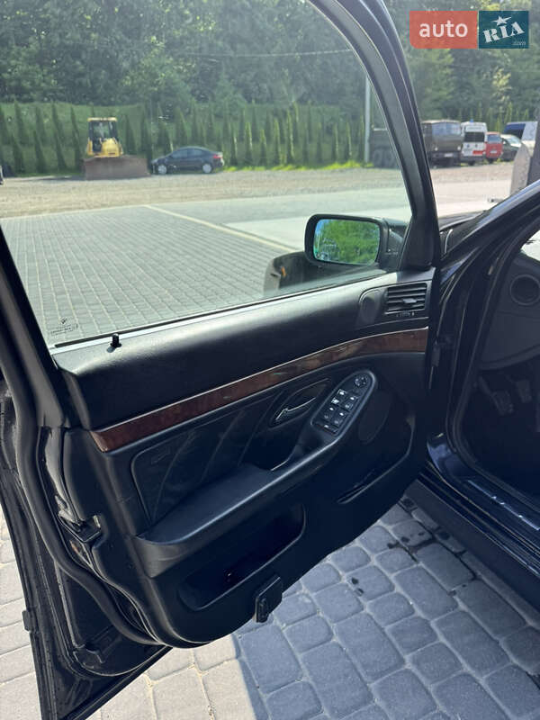 Седан BMW 5 Series 1997 в Львове