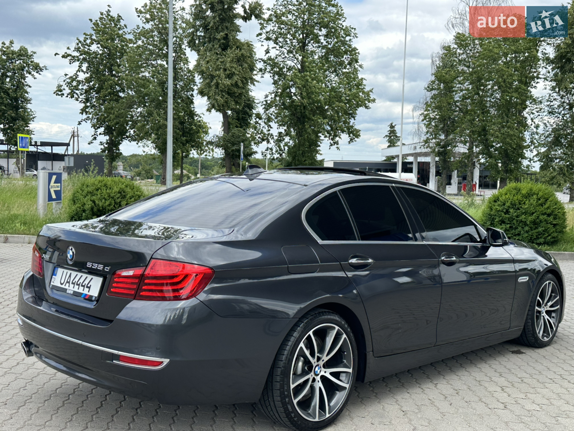 2013 BMW 5er - мініатюра 14