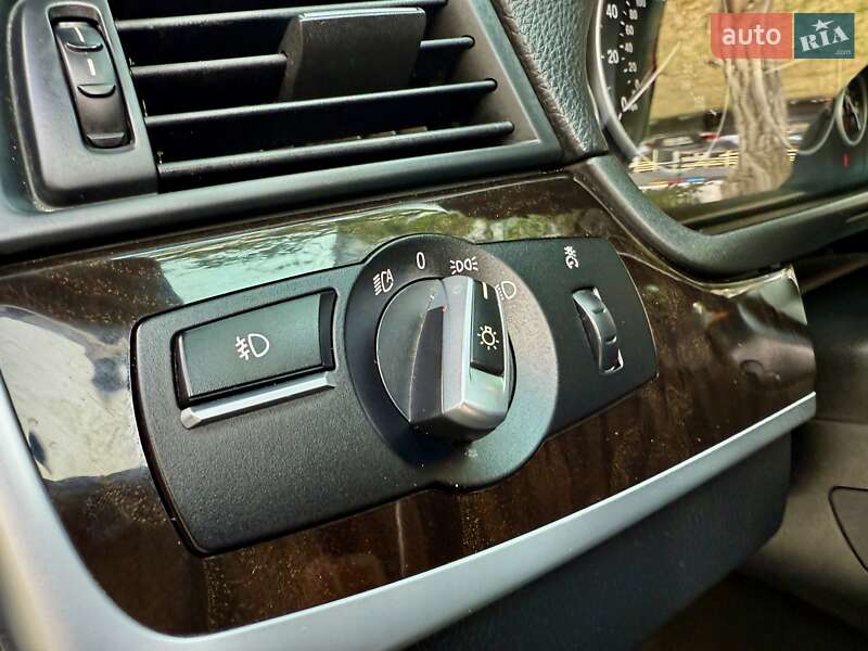 Седан BMW 5 Series 2013 в Одесі