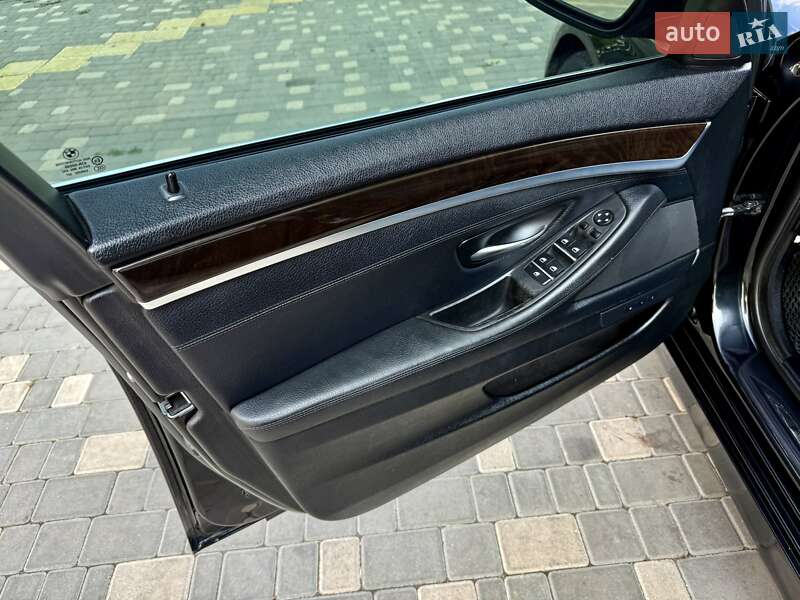 Седан BMW 5 Series 2013 в Одесі