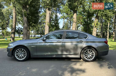Седан BMW 5 Series 2012 в 