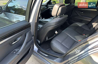 Седан BMW 5 Series 2012 в 