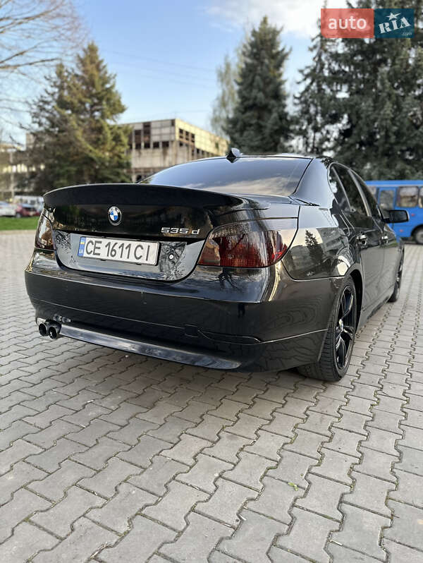 Седан BMW 5 Series 2006 в Черновцах