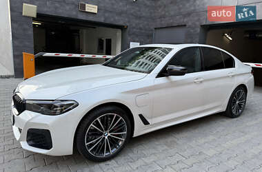 Седан BMW 5 Series 2020 в 