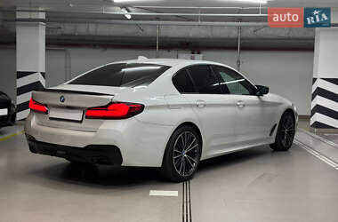 Седан BMW 5 Series 2020 в 