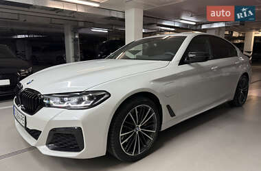 Седан BMW 5 Series 2020 в 