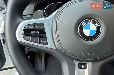 Седан BMW 5 Series 2020 в 