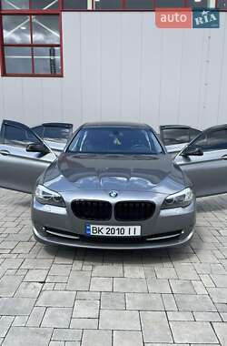 Седан BMW 5 Series 2010 в Здолбунове