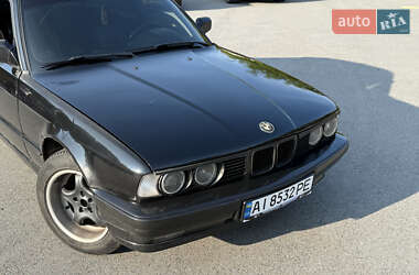 Седан BMW 5 Series 1989 в Чернигове