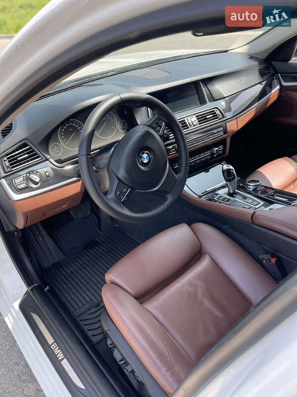 Универсал BMW 5 Series 2014 в Дрогобыче