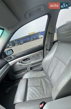 Седан BMW 5 Series 2000 в 