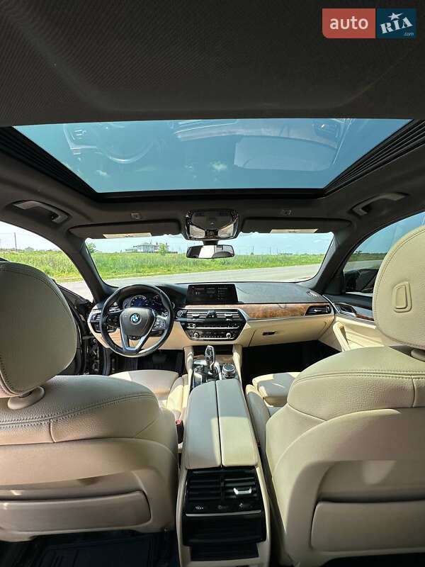 Седан BMW 5 Series 2018 в Киеве фото 10 Седан BMW 5 Series 2018 в Киеве