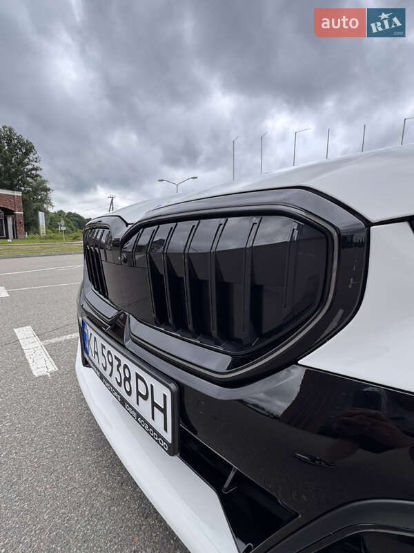 Седан BMW 5 Series 2024 в Києві