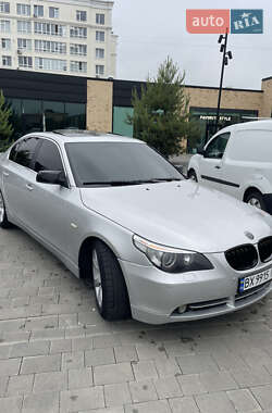 Седан BMW 5 Series 2007 в 