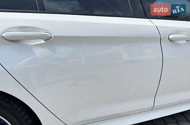 Седан BMW 5 Series 2020 в 