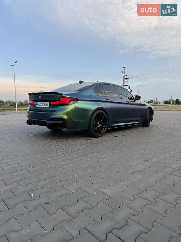 Седан BMW 5 Series 2017 в Дніпрі