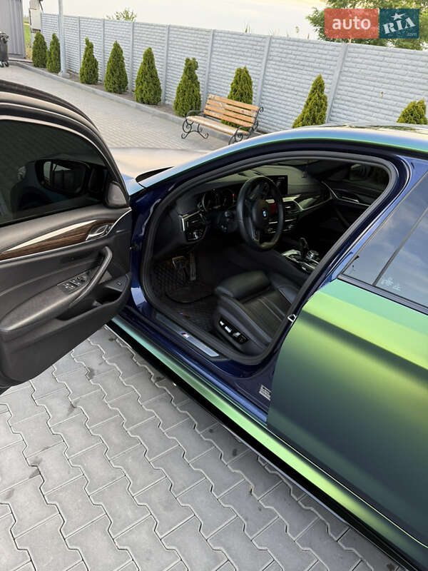 Седан BMW 5 Series 2017 в Дніпрі