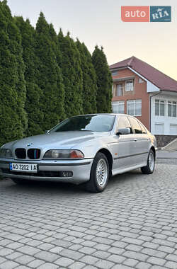 Седан BMW 5 Series 1996 в Іршаві