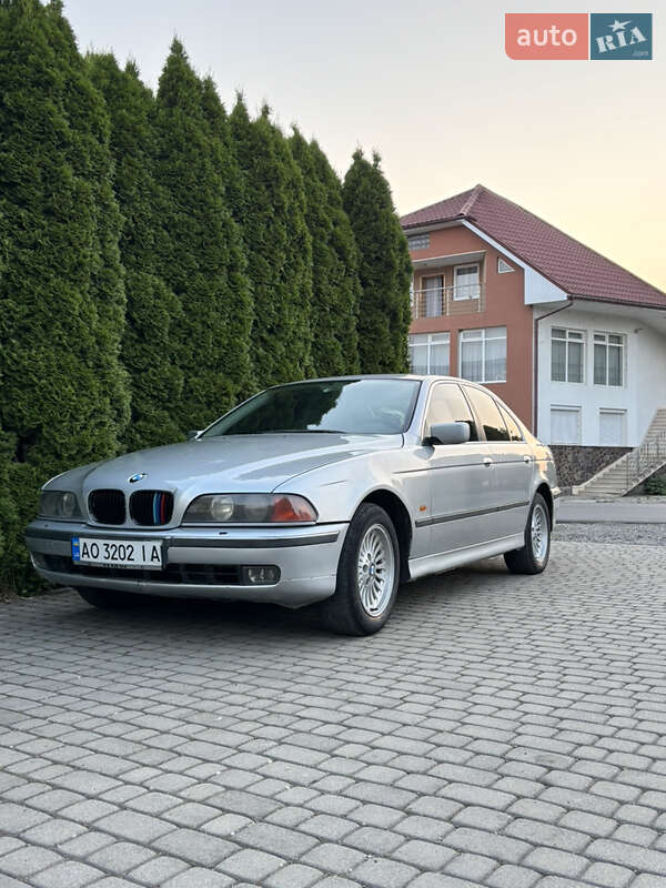 BMW 5 Series 1996 BMW 5 Series 1996
