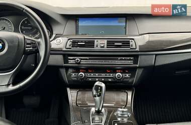 Седан BMW 5 Series 2011 в 